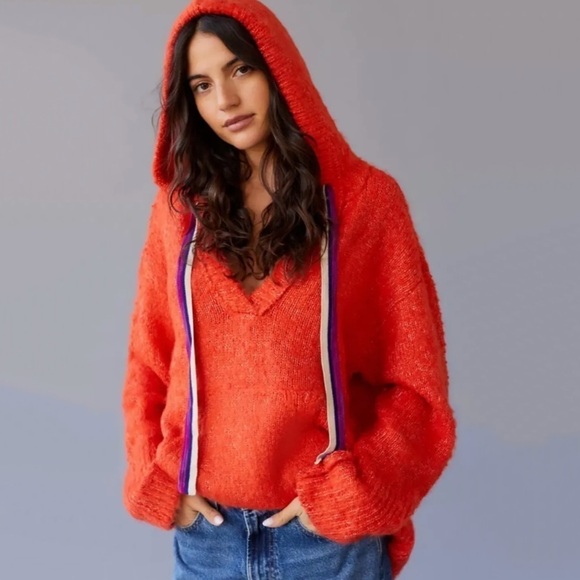 NWT Urban Outfitters BDG Brady Wool Blend Brushed Hoodie Sweatshirt - Picture 1 of 6